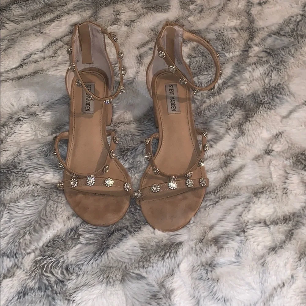 Steve Madden heel with jewels - Picture 2 of 7